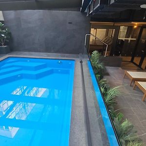 Luxury Apartments, Pool & Gym & Sauna & Self Check In 24 H & Free Parking